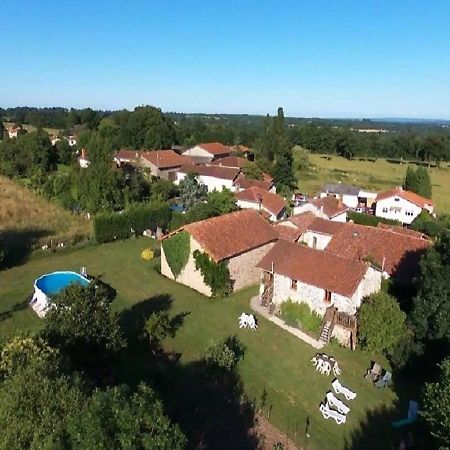 Tranquille Vienne Gites A Chirac Dept Charente 外观 照片