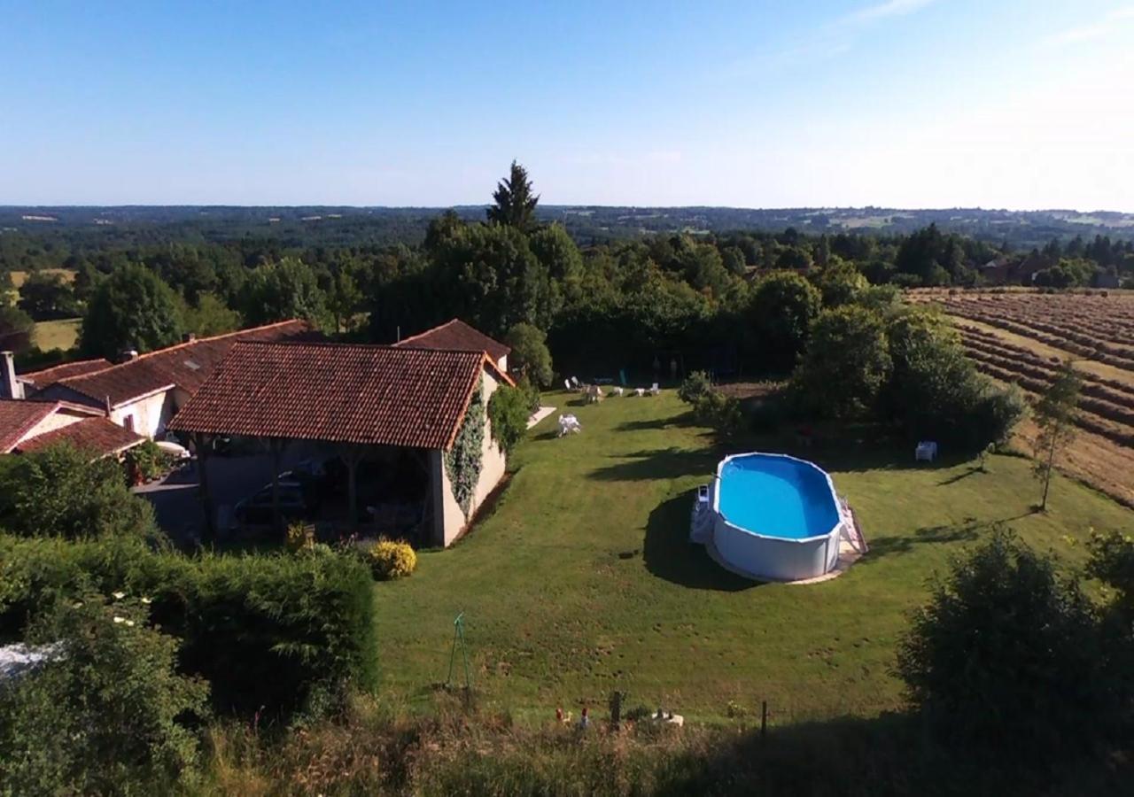 Tranquille Vienne Gites A Chirac Dept Charente 外观 照片