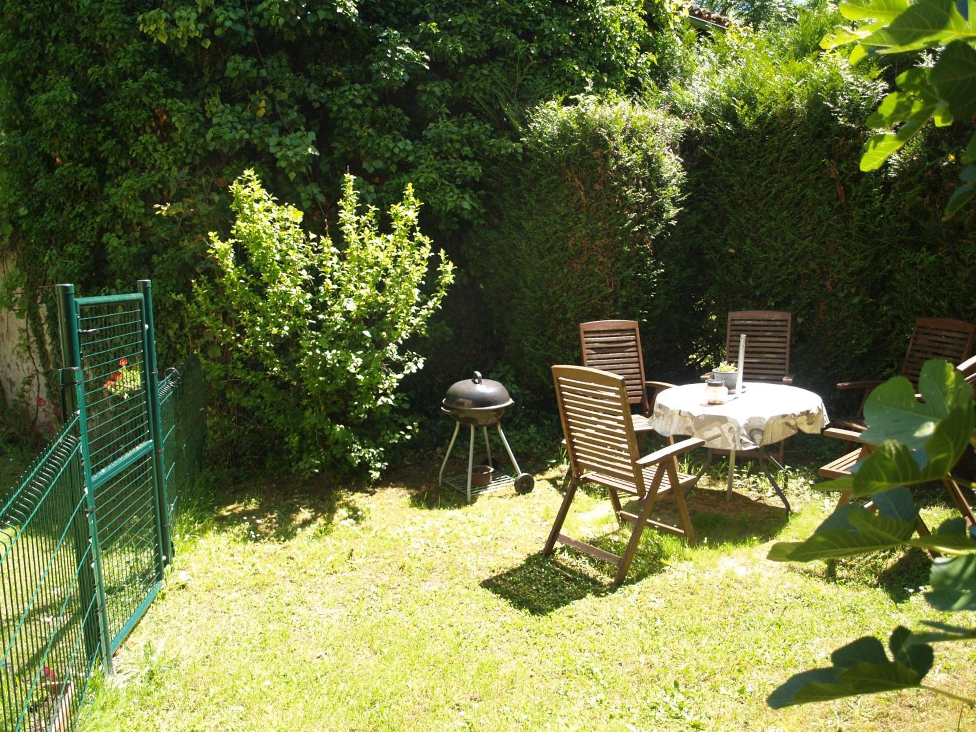 Tranquille Vienne Gites A Chirac Dept Charente 外观 照片