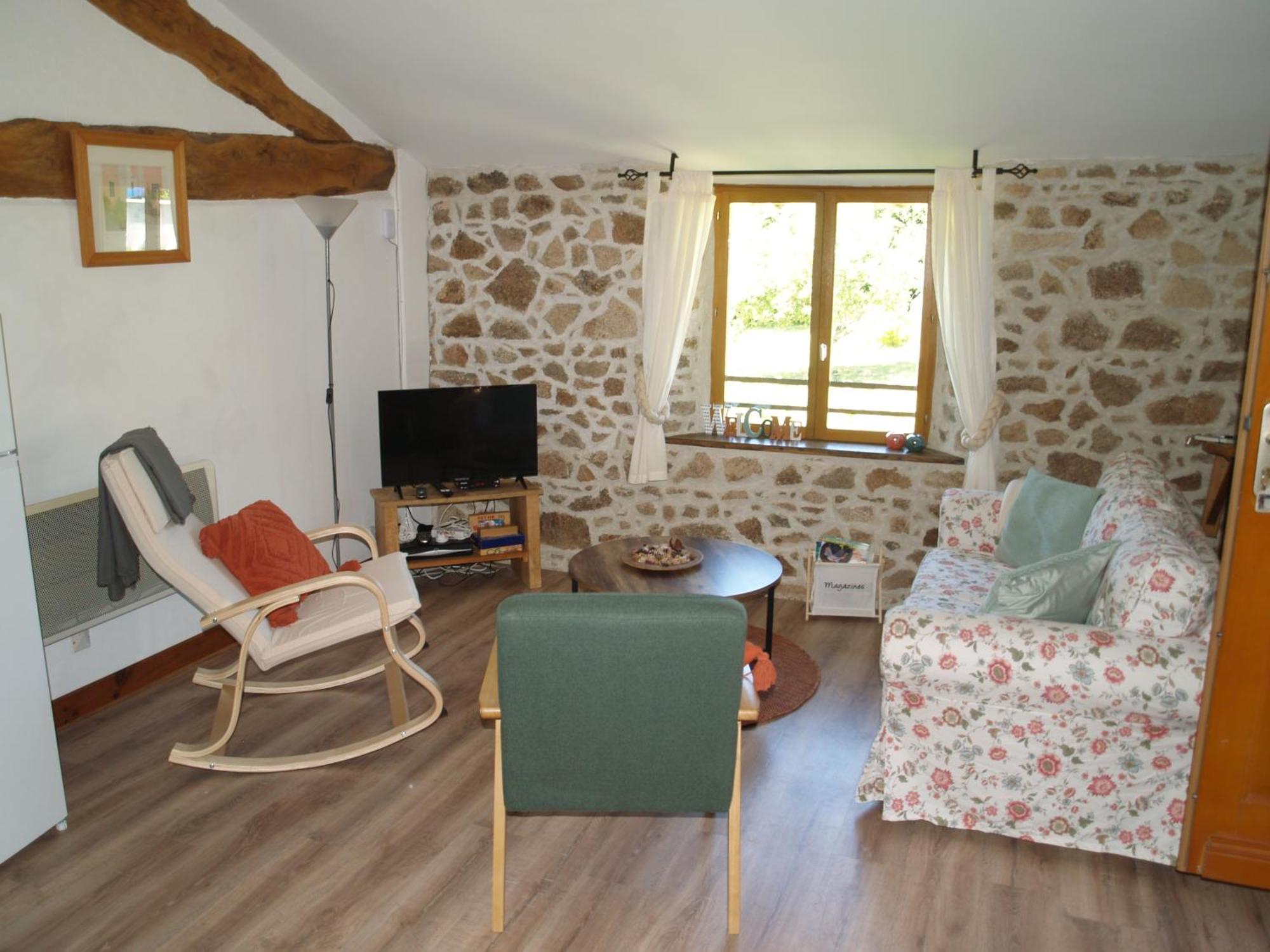 Tranquille Vienne Gites A Chirac Dept Charente 外观 照片