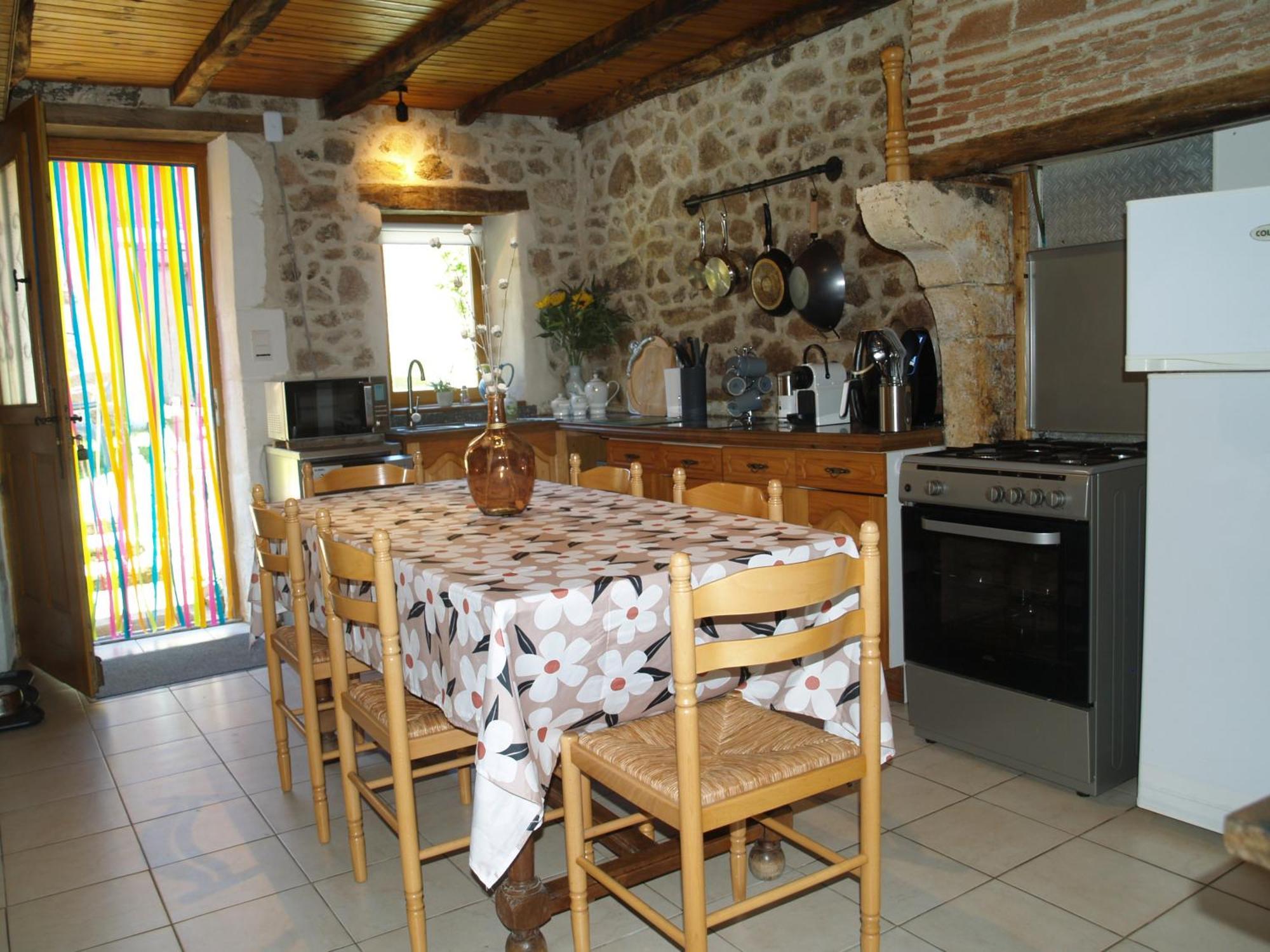 Tranquille Vienne Gites A Chirac Dept Charente 客房 照片