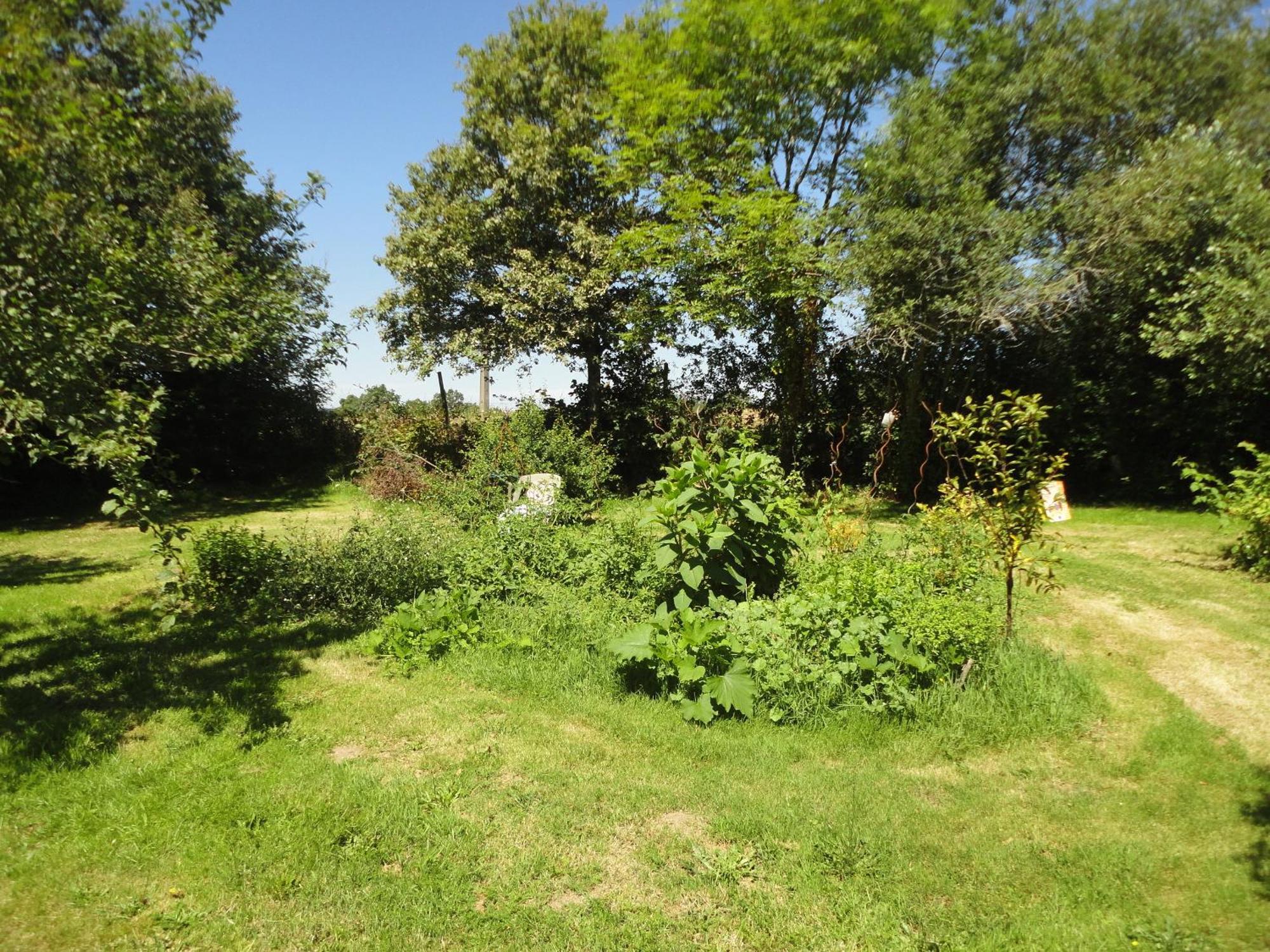 Tranquille Vienne Gites A Chirac Dept Charente 外观 照片